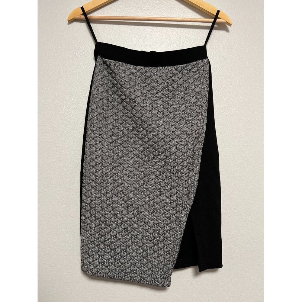 HD in Paris‎ Skirt 2 Black Grey Knit Asymmetrical Hem Pencil Workwear Chic